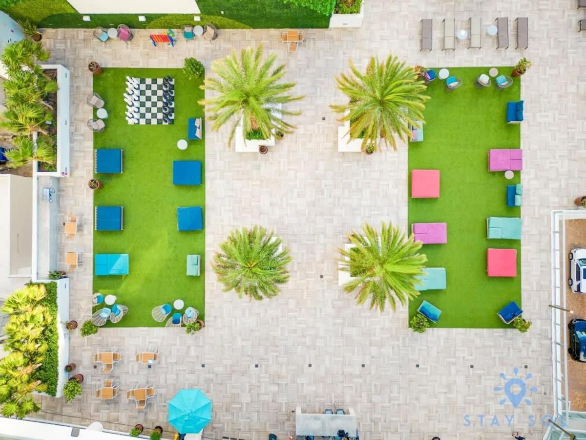 ハリウッドCoastal Relaxation - Parking Included - Amazing Poolsアパートメント エクステリア 写真
